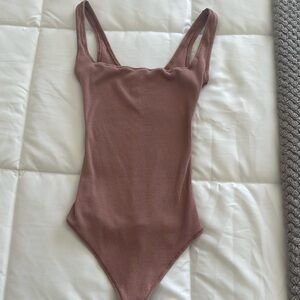 Skims ribbed body suit